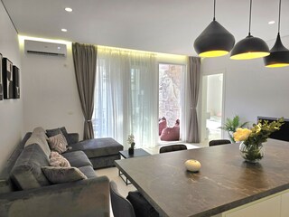 Apartment Gjiri Lalzit Ausstattung 10