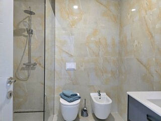 Apartment Gjiri Lalzit Ausstattung 21