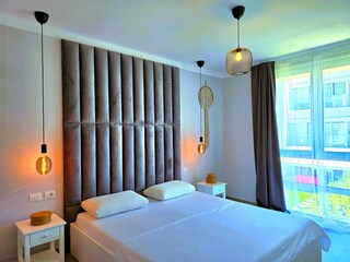 Apartment Gjiri Lalzit Features 14