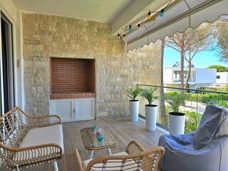 Apartment Gjiri Lalzit Features 17