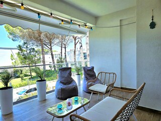 Apartment Gjiri Lalzit Features 27