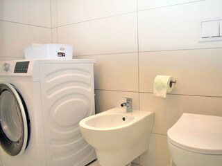 Apartment Gjiri Lalzit Features 33