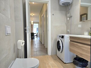 Apartment Gjiri Lalzit Features 26