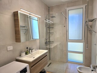 Apartment Gjiri Lalzit Ausstattung 27