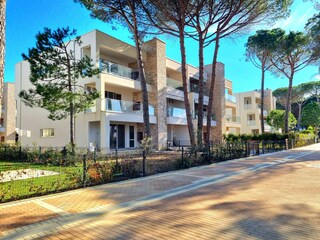 Apartment Gjiri Lalzit Außenaufnahme 8