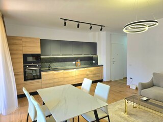 Apartment Gjiri Lalzit Ausstattung 28