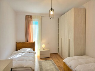 Apartment Gjiri Lalzit Features 22