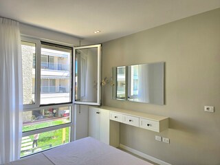 Apartment Gjiri Lalzit Ausstattung 14