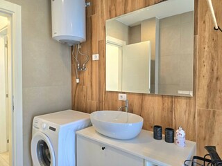 Apartment Gjiri Lalzit Ausstattung 35