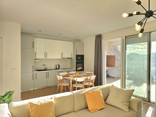 Apartment Gjiri Lalzit Ausstattung 12