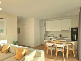 Apartment Gjiri Lalzit Ausstattung 16