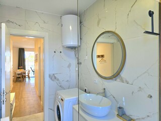 Apartment Gjiri Lalzit Ausstattung 30