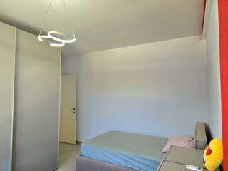 Apartment Gjiri Lalzit Features 24