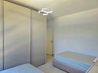 Apartment Gjiri Lalzit Features 26