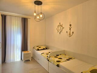 Apartment Gjiri Lalzit Features 27