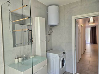 Apartment Gjiri Lalzit Ausstattung 32