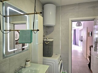 Apartment Gjiri Lalzit Features 33