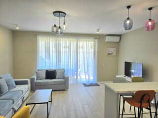 Apartment Gjiri Lalzit Ausstattung 16