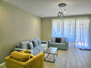 Apartment Gjiri Lalzit Features 14