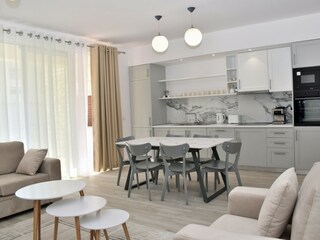 Apartment Gjiri Lalzit Ausstattung 14