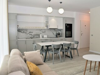 Apartment Gjiri Lalzit Features 17