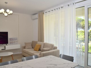 Apartment Gjiri Lalzit Ausstattung 16