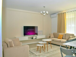 Apartment Gjiri Lalzit Ausstattung 17