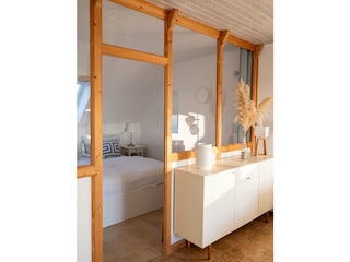 Blick ins Schlafzimmer