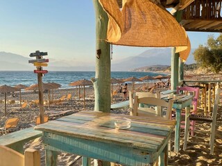Bunga Bunga Bar am Kommos Beach