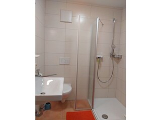Dusche-WC