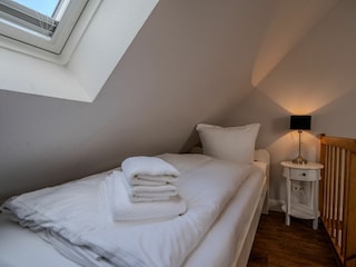 Einzelbett
