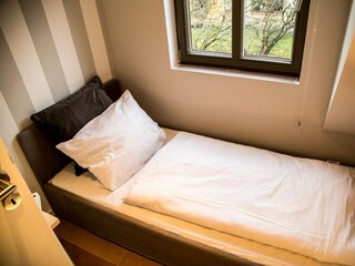 Einzelbett
