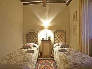 Villa Cortona Features 25
