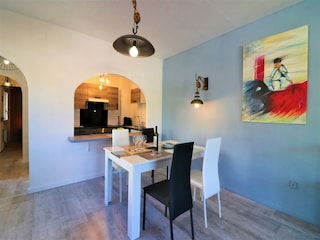 Apartment Roses  7