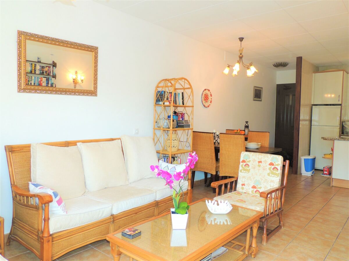 Apartment Empuriabrava  11