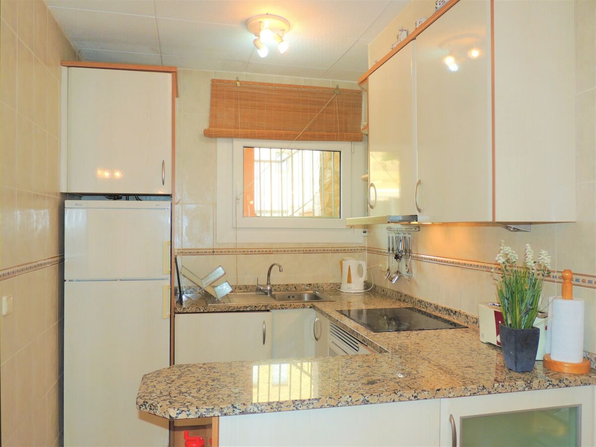 Apartment Empuriabrava  12