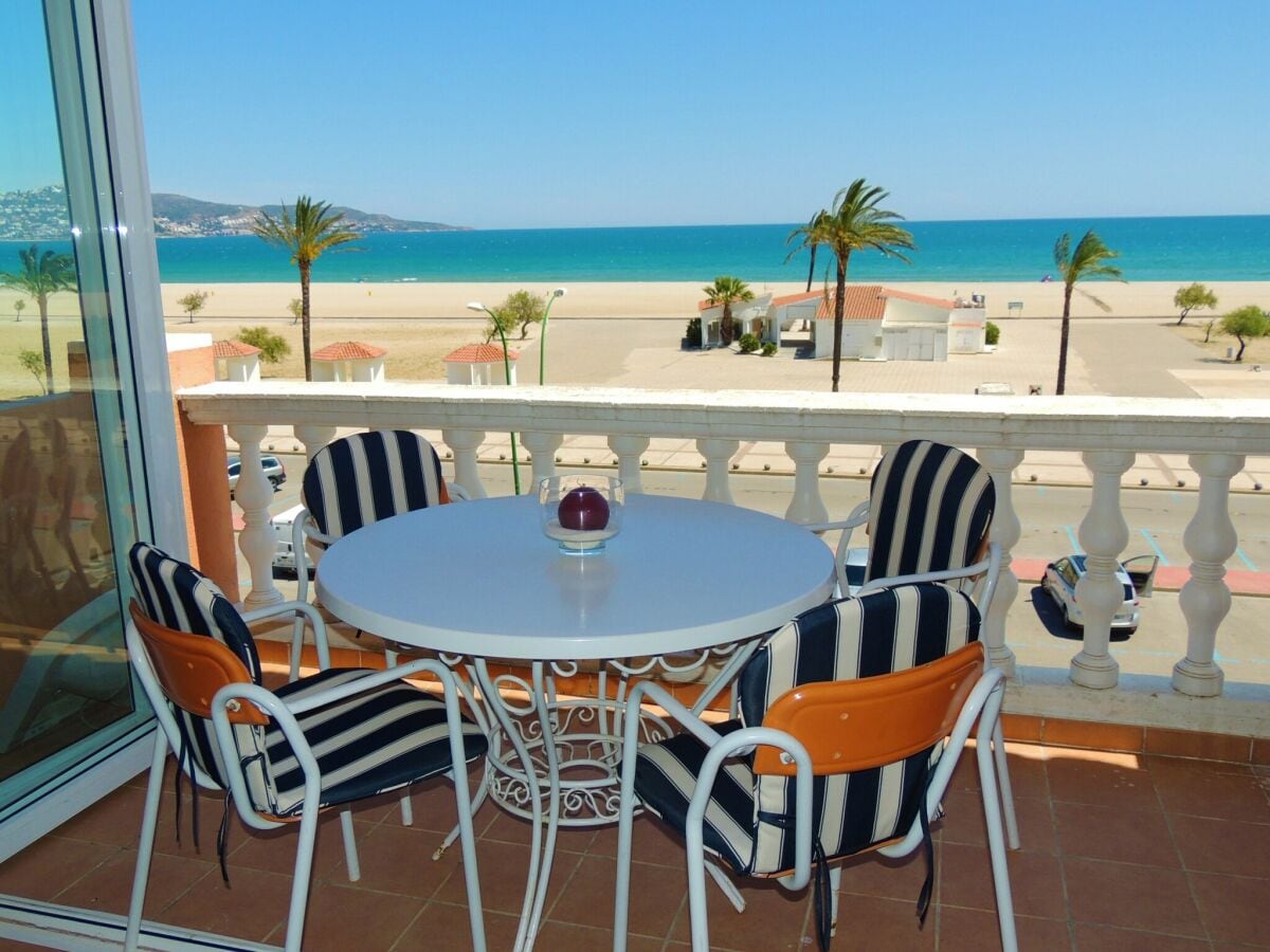 Apartment Empuriabrava  5