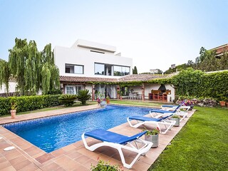 Villa Garriguella Buitenaudio-opname 5