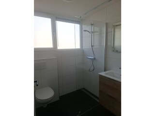 Zweite Badenzimmer Oben.