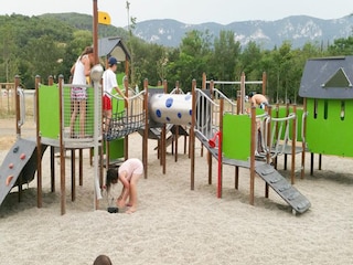 Ferienpark Rouvenac Umgebung 14