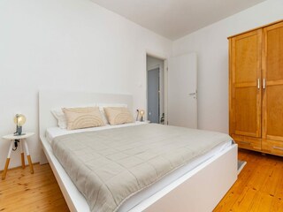 Apartment Molunat Features 20