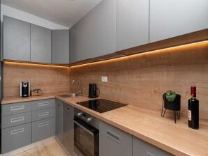 Apartment Konak - Two Bedroom Apartment with Terrace and Sea View - Molunat - image1
