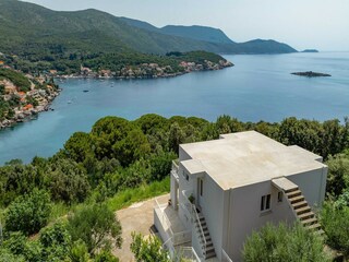 Appartement Molunat Buitenaudio-opname 12