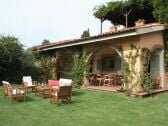 Holiday apartment Oleandro with porch and lawn