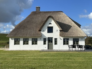 Reetdachhaus Meergut direkt an der Nordsee