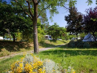 Holiday park Saint-Saturnin-lès-Apt Environment 19