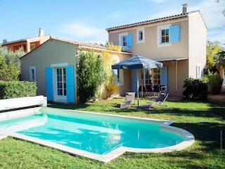 Ferienpark Saint-Saturnin-lès-Apt Außenaufnahme 3