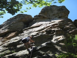 Vakantiepark Saint-Pons-la-Calm Omgeving 28