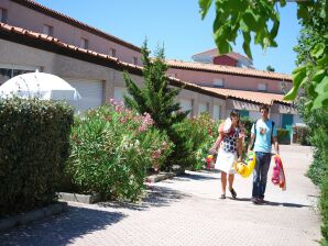 Holiday park Komfortable Wohnung mit Terrasse in Meeresnähe - Saint-Cyprien-Plage - image1