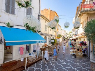 Holiday park Sainte-Maxime Environment 18